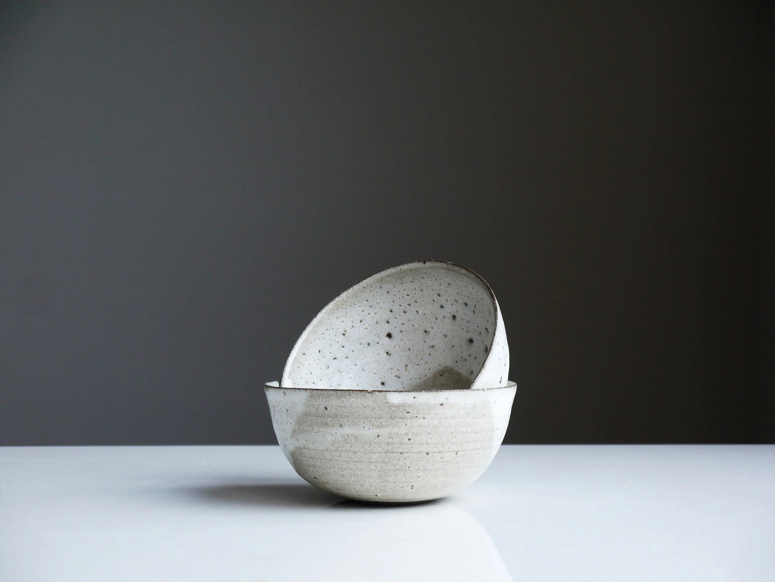 Ceramic bowls - plastic-free alternatives